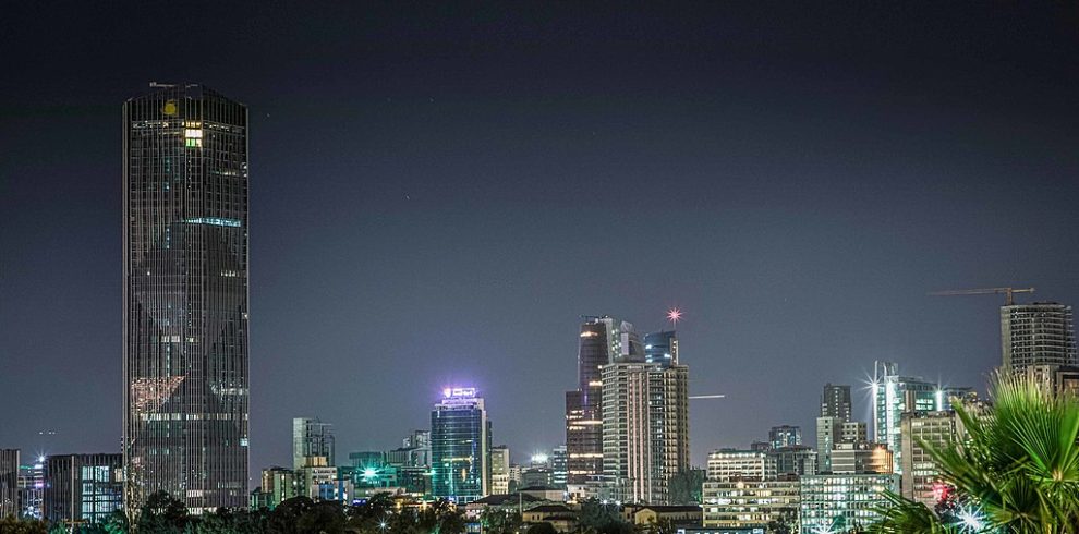 Addis_in_night